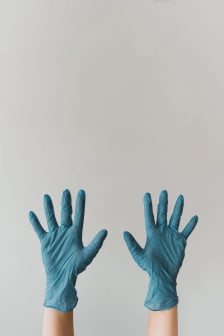 Todo lo que necesitas saber sobre los guantes dieléctricos de media, baja y alta tensión